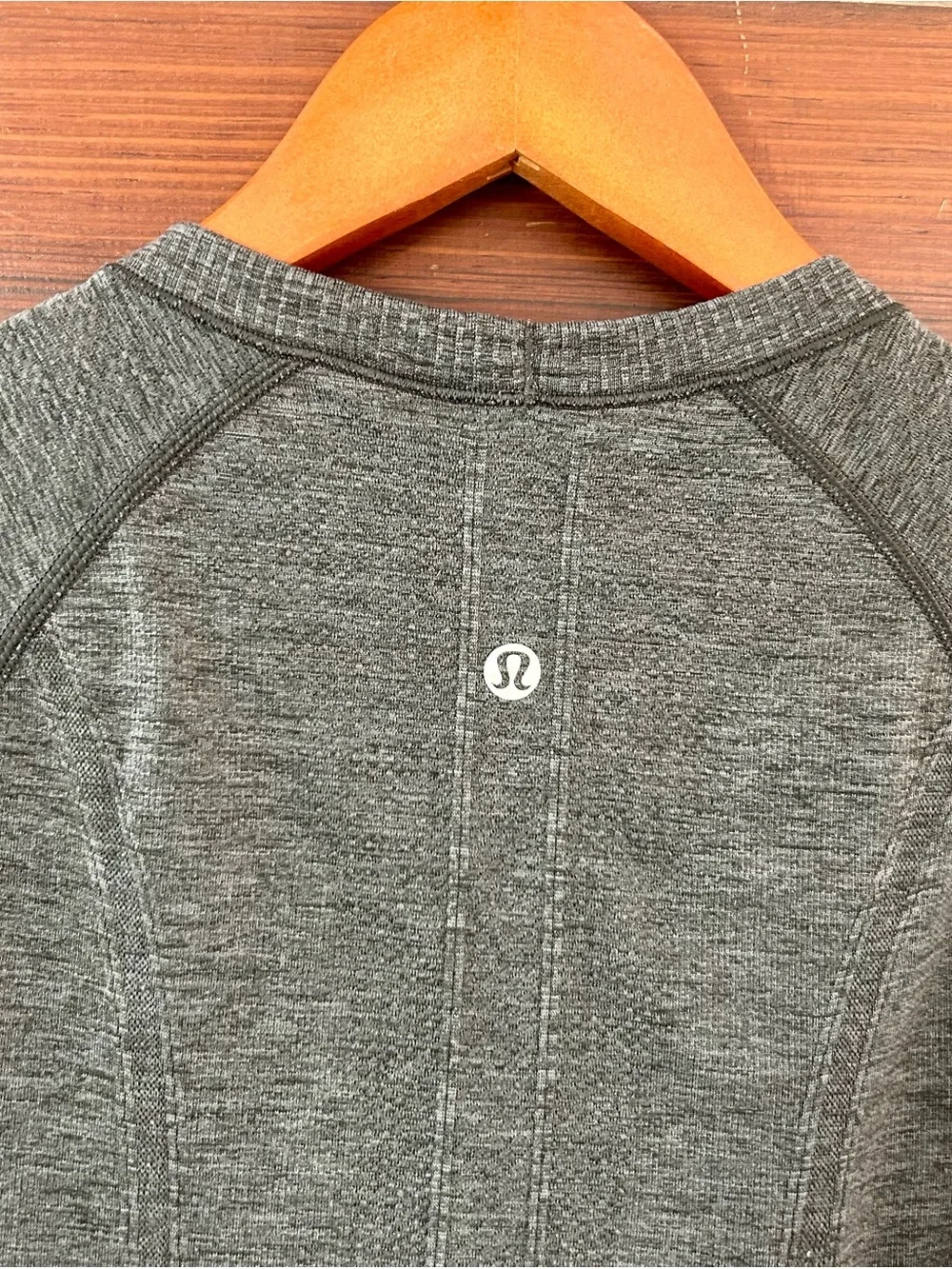 Lululemon Women’s Swiftly Tech Short Sleeve Scoop